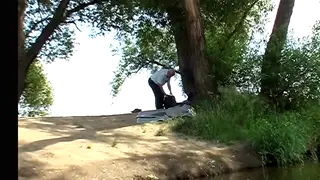 Silver Fox Seduces Petite Babe for Outdoor Oral Finish