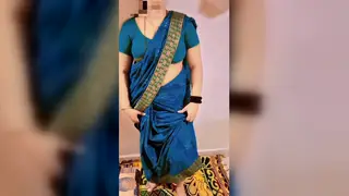 Indian Wife Enjoys Oral Pleasure With Employee