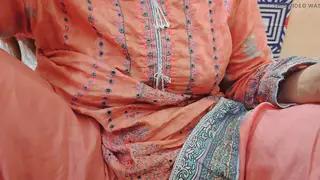 Indian Bhabhi Cheats With Boyfriend in Hindi