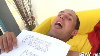 Muscular Hunk Takes a Deep Throat and a Raw Finish Inside
