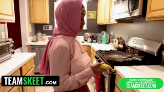 Busty Arab Babe Worships Big Black Cock Outdoors