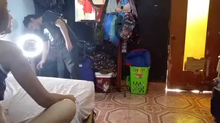 Latina Delivery Hookup Ends in Wild Oral