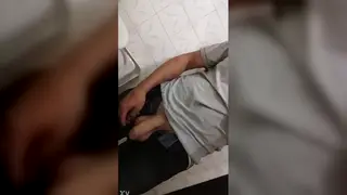 Guy Strokes Himself in a Quick Solo Session