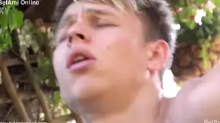 Muscular European Couple Fucks Bareback to a Messy Creampie