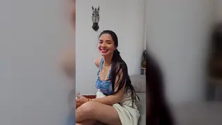 Curvy Latina Rides Her Gardener Outside for Cash