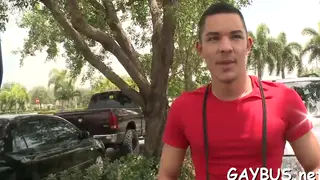 Horny Stud Takes a Bareback Ride After a Wet Blowjob