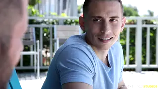 Tattooed Hunk Takes Bareback From Neighbour
