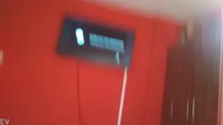 Guy Shows Off His Impressive Length