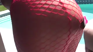 Petite Babe Takes Bareback Anal and a Messy Facial