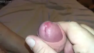 Solo Guy Reaches Intense Climax on Camera