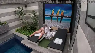 Blonde Hotel Maid Services a Guest with a Risky Public Blowjob