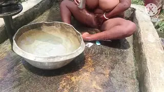 Indian Bhabhi in Cheerleader Uniform Takes Anal