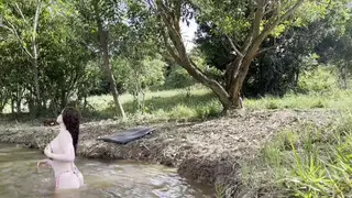 Blonde BBW Takes a Stranger Outdoors for Interracial Creampie