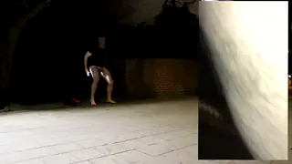 European Soloist Stretches Wide on a Public Post
