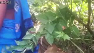 Indian Housewife Takes Deep Blowjob and Anal in Bathroom