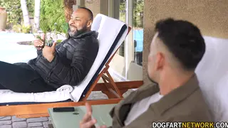 Big-Dicked Hunk Face-Fucks His Boyfriend Before Barebacking