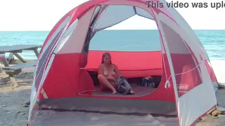 MILF Wife Enjoys Beach Rendezvous Outdoors