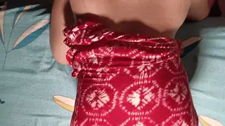 Indian Housewife Takes Anal and Squirts During Secret Affair