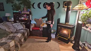 Curvy Mature Brunette Teases Her Big Ass Solo