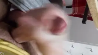 Amateur Guy Takes Facial and Cum on Lips in Short Clip