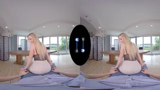 Petite Blonde Teen Services a Thick Cock in VR