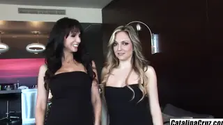 Stepsisters Share a Double Blowjob and Swap Cum in POV