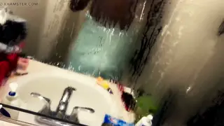 BBC Swinger Strokes Alone in Bathroom Mirror