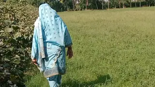Stepsister Enjoys Outdoor Doggystyle in Field