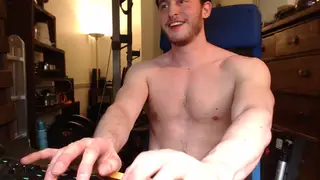 Muscular European Hunk Flexes on Webcam