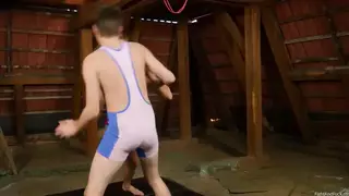 French Wrestlers Transition from Grappling to Mutual Oral