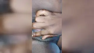Ebony BBW Pleasures Herself With Toys in Solo Session