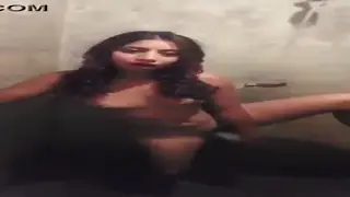Middle Eastern Woman Tries Anal for the First Time