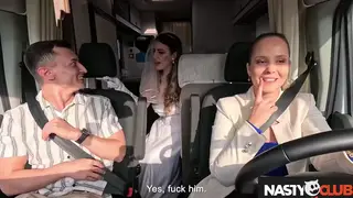 Runaway Bride in Wedding Cosplay Gives Outdoor Blowjob