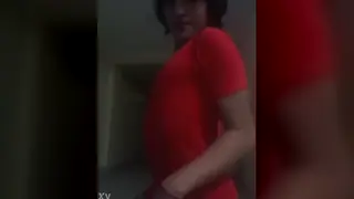 Amateur Guy Shows Off His Big Ass on Camera