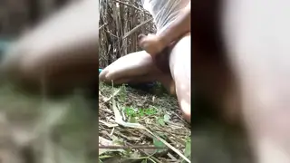 Trans Amateur Shares Brief Intimate Moment On Camera