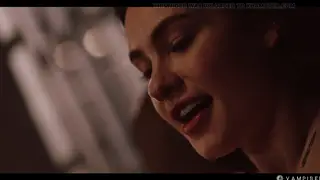 Blonde Vampire Dommes Teen in Gothic 69