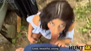 Petite Brunette Gives Deepthroat to Stranger Outdoors