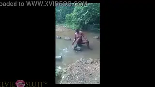 Curvy Ebony Bather Takes Strangers Outdoors