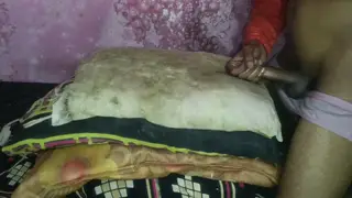 Indian Mature Pair Shares Oiled Rimming in Homemade Clip