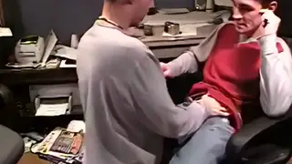 Long Blowjob Session Ends With a Thick Cumshot on Camera