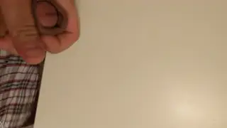 Solo Performer Works His Length To Explosive Release