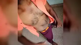 Muscular Black Hunk Shows Off His Big Cock