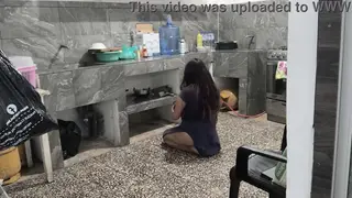 Stepsister Trapped in Kitchen Finds Unexpected Help
