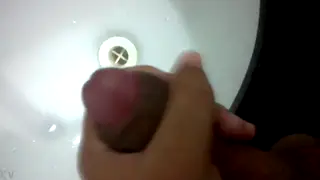 Solo Guy Strokes to a Morning Release