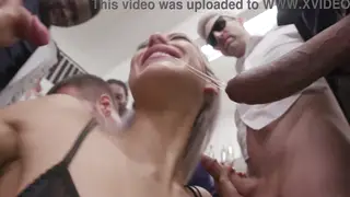 Petite Star Takes Double Penetration and Squirts Hard