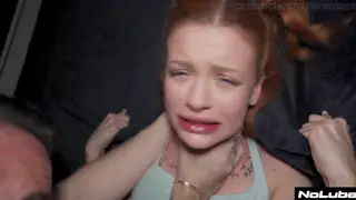 Amateur Babe Squirts Hard During Rough Sex