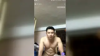 Amateur Guy Shows Off His Cock Solo