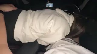 Student Gives Roadside Blowjob in Parked Vehicle
