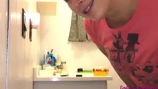 Tattooed BBW Dominates Bathroom with Piss Play and Dirty Talk