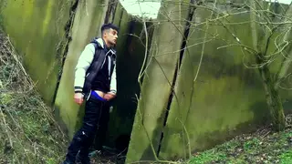 Latino Twink Strokes to a Messy Outdoor Cumshot